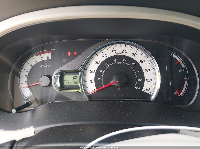 2012 TOYOTA SIENNA VAN 3.5L V-6 DOHC, VVT, 266HP