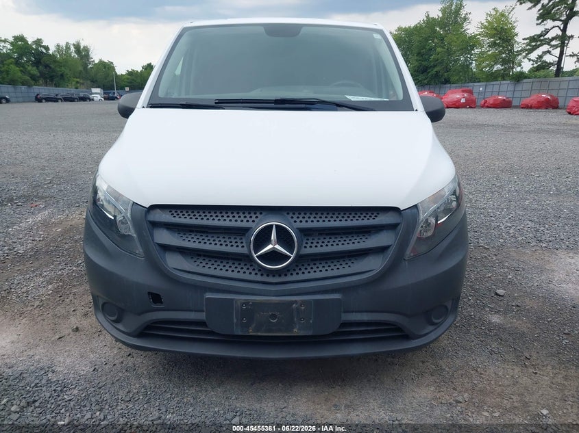 2019 MERCEDES-BENZ METRIS — Фото 12