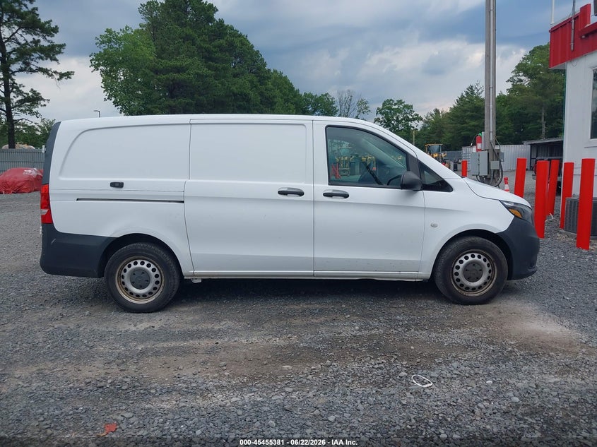 2019 MERCEDES-BENZ METRIS — Фото 13
