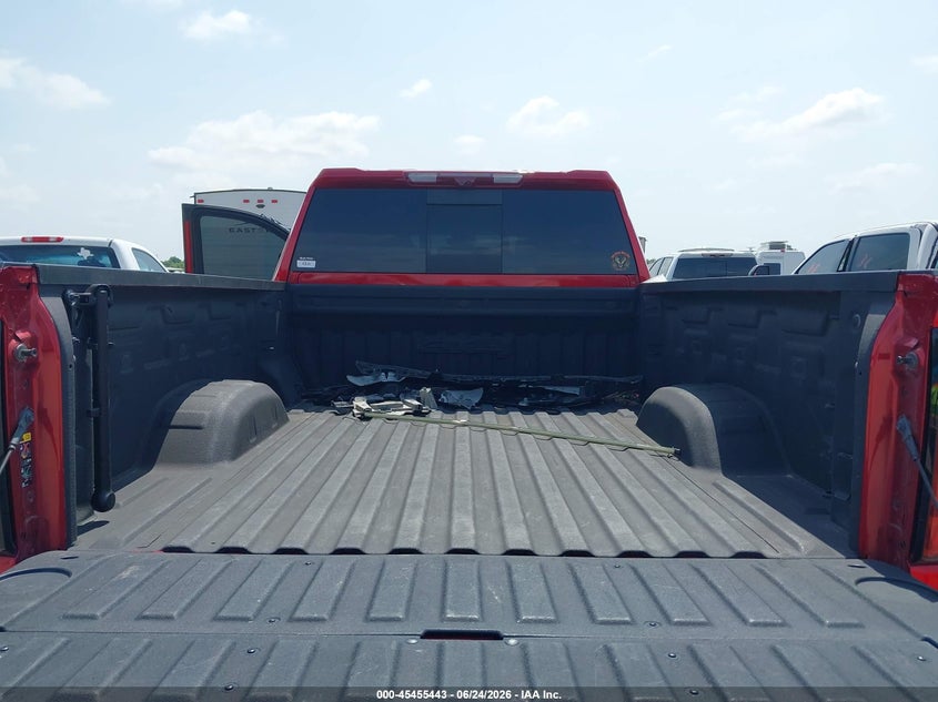 2024 GMC SIERRA 2500HD auction photo 6