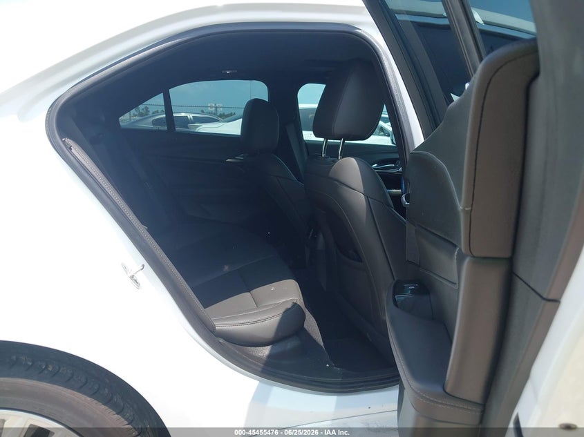 2025 CADILLAC CT4 auction photo 8