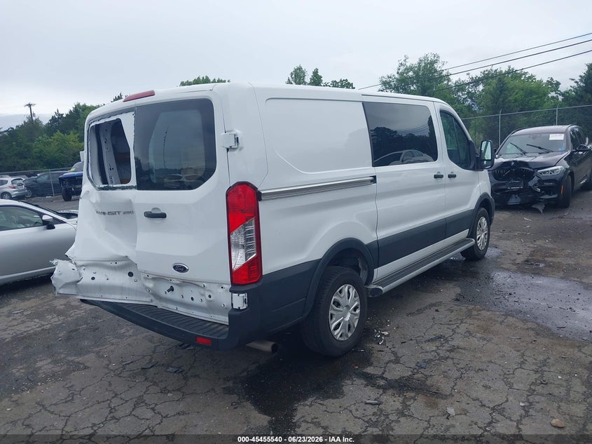 2024 FORD TRANSIT-250 auction photo 4