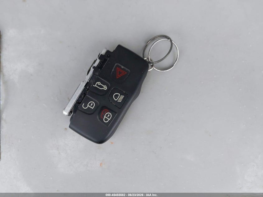2020 Land Rover Range Rover Velar P250 R-Dynamic S VIN: SALYK2EX0LA253177 Lot: 45455582