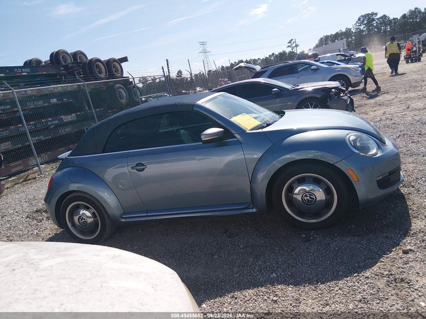 2016 Volkswagen Beetle 1.8T Denim VIN: 3VW517AT6GM822911 Lot: 45455652