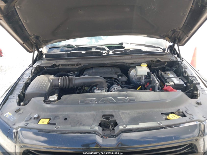 2019 RAM 1500 PICKUP 5.7L V-8 VVT, 395HP