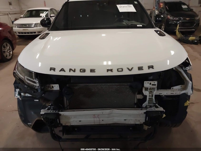 2018 Land Rover Range Rover Velar P250 Se R-Dynamic VIN: SALYL2RX9JA710668 Lot: 45455705