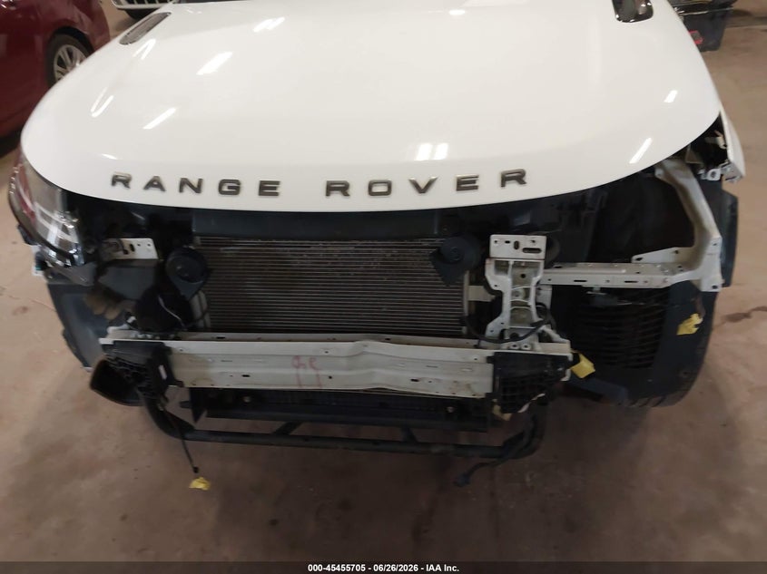 2018 Land Rover Range Rover Velar P250 Se R-Dynamic VIN: SALYL2RX9JA710668 Lot: 45455705