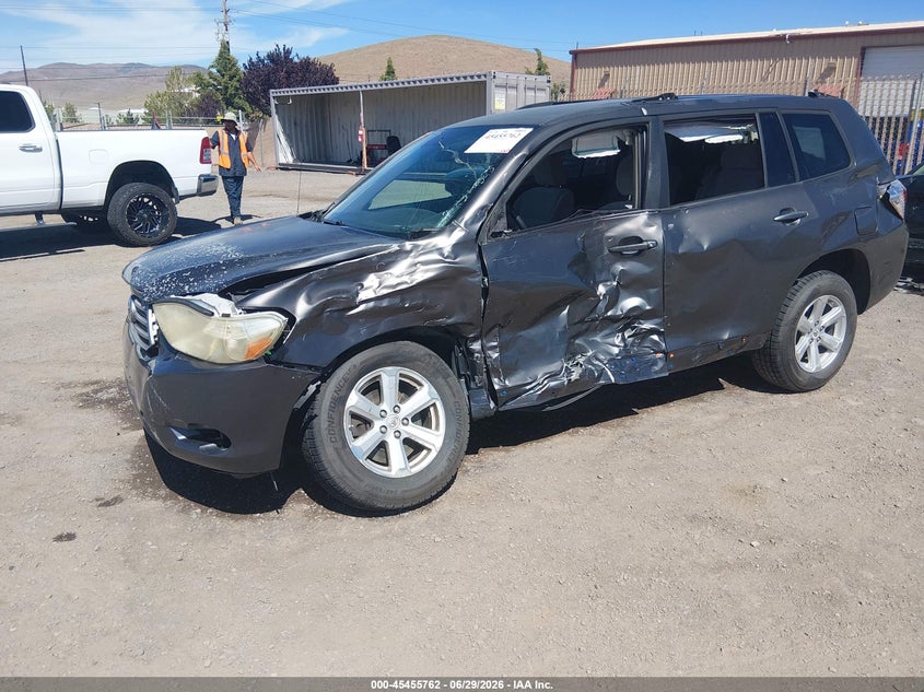 2008 TOYOTA HIGHLANDER auction photo 2