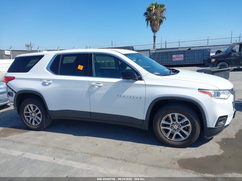 2020 CHEVROLET TRAVERSE FWD LS — Photo 13