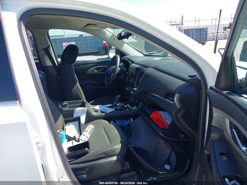 2020 CHEVROLET TRAVERSE FWD LS — Photo 5