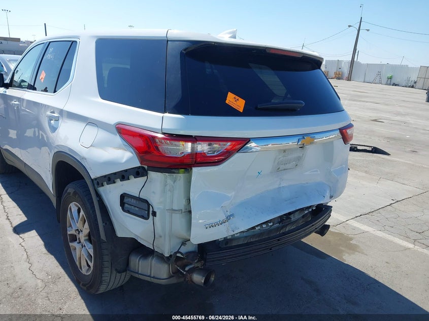 2020 CHEVROLET TRAVERSE FWD LS — Photo 6