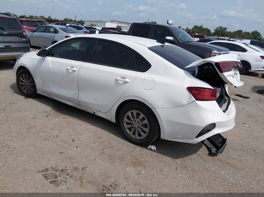2024 KIA FORTE auction photo 3