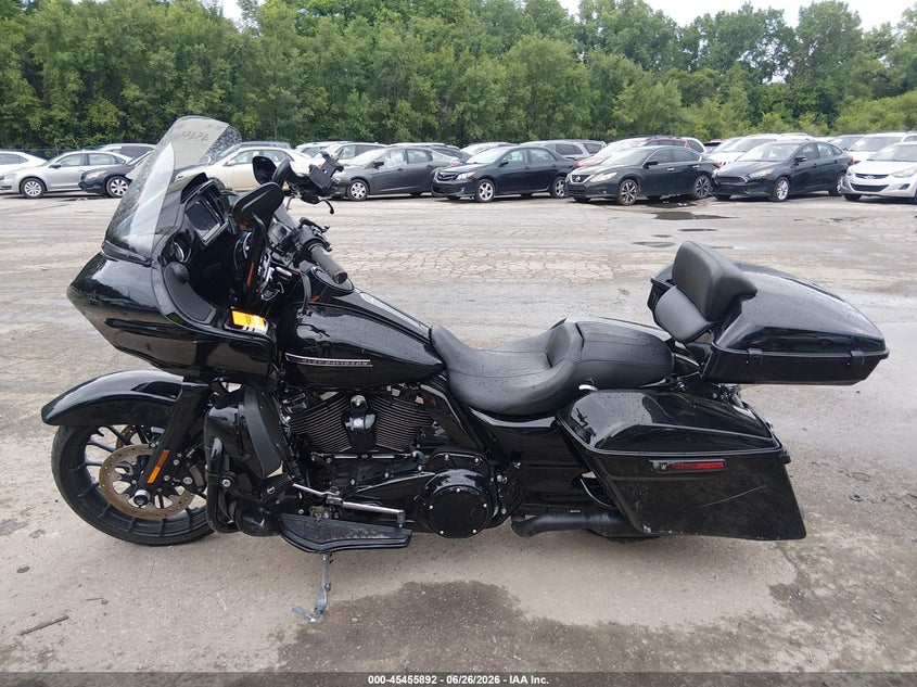 2018 Harley-Davidson Fltrxs Road Glide Special VIN: 1HD1KTC17JB601026 Lot: 45455892