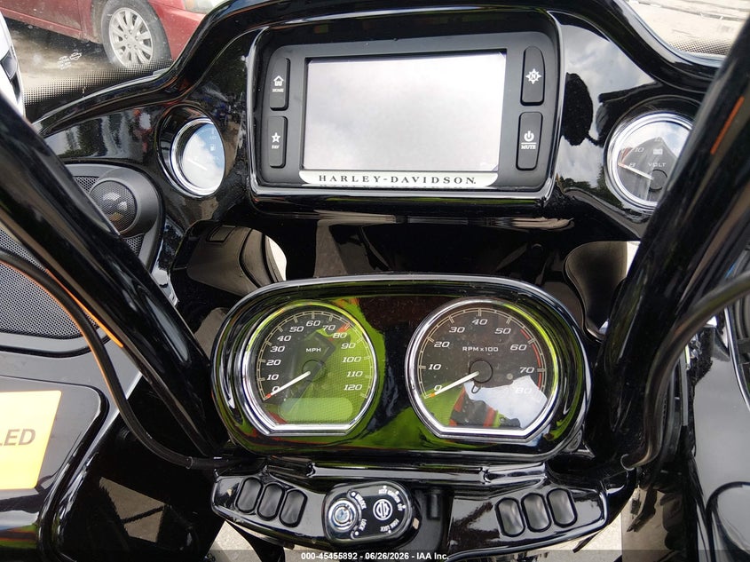 2018 Harley-Davidson Fltrxs Road Glide Special VIN: 1HD1KTC17JB601026 Lot: 45455892