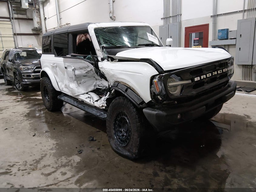 2022 FORD BRONCO auction photo 1