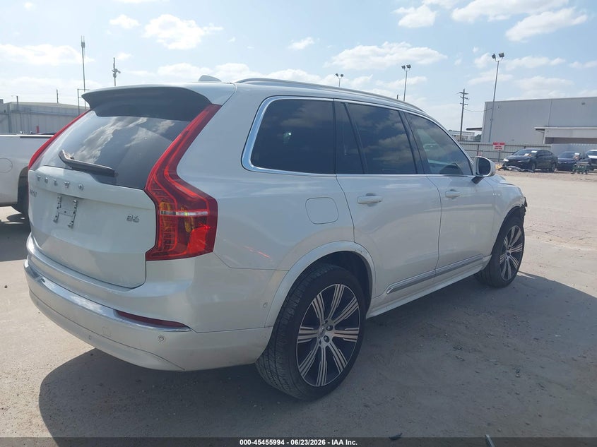 2023 VOLVO XC90 auction photo 4