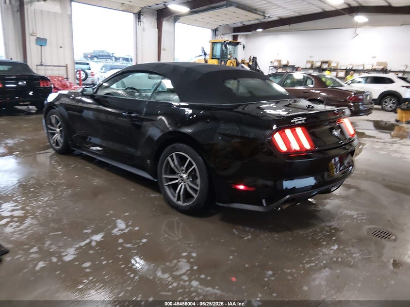 2017 FORD MUSTANG auction photo 3