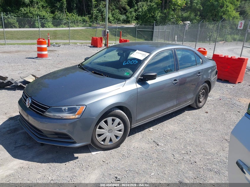 2015 VOLKSWAGEN JETTA auction photo 2