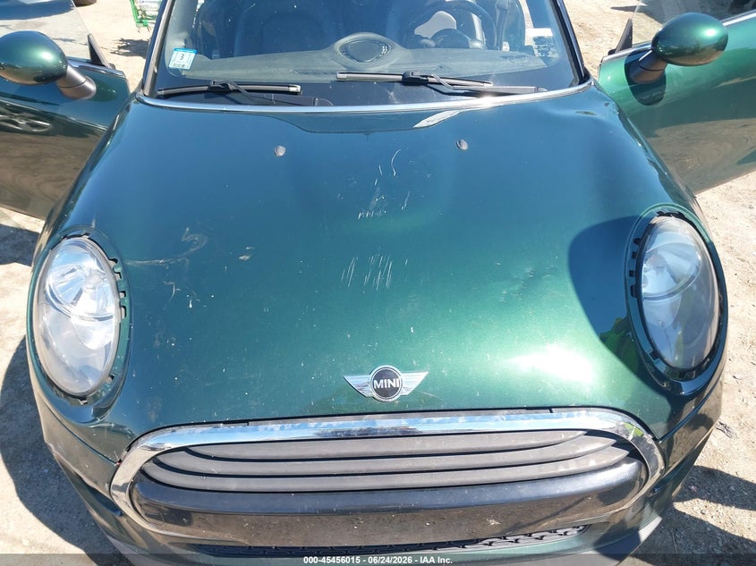 2017 Mini Convertible Cooper VIN: WMWWG5C30H3D00155 Lot: 45456015