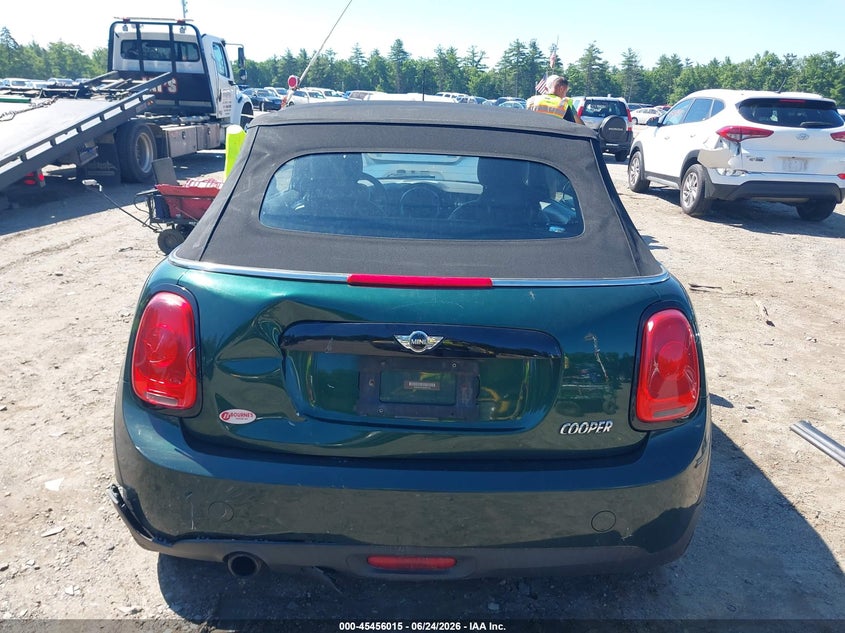 2017 Mini Convertible Cooper VIN: WMWWG5C30H3D00155 Lot: 45456015