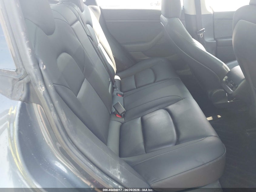 2023 TESLA MODEL 3 auction photo 8