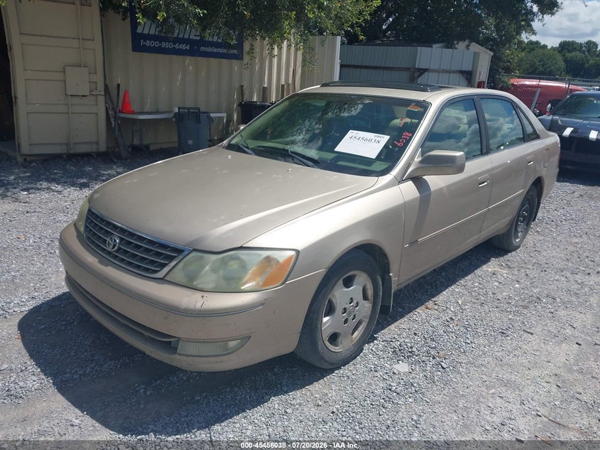 2003 TOYOTA AVALON auction photo 2
