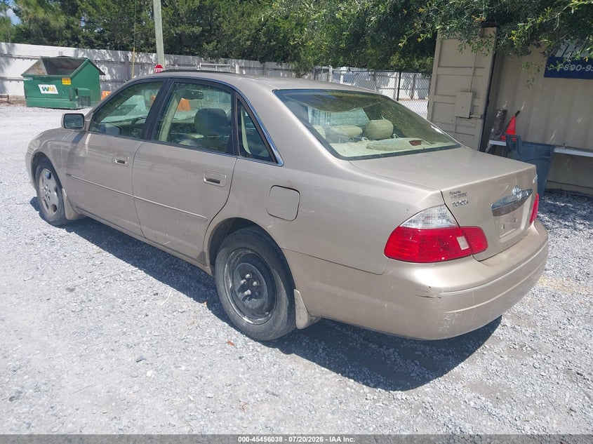 2003 TOYOTA AVALON auction photo 3