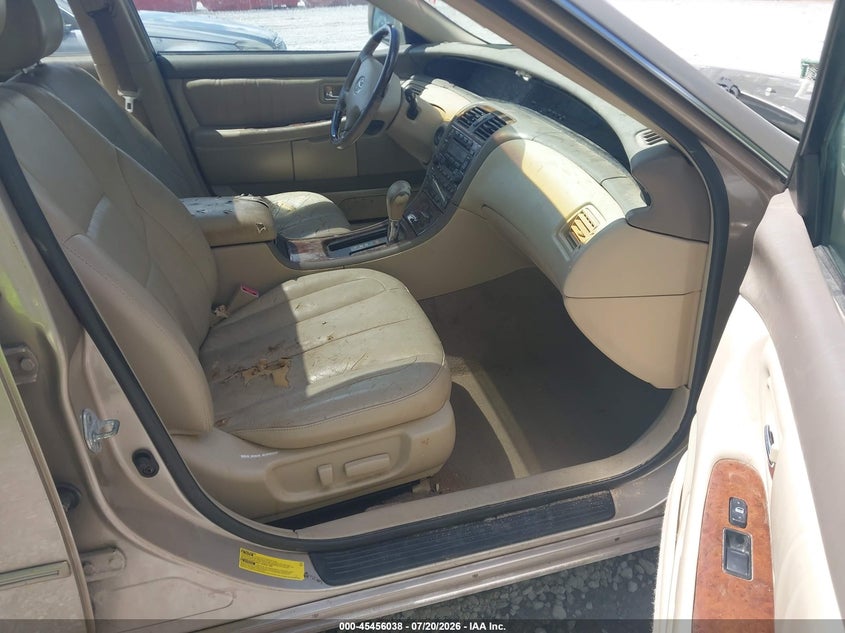 2003 TOYOTA AVALON auction photo 5
