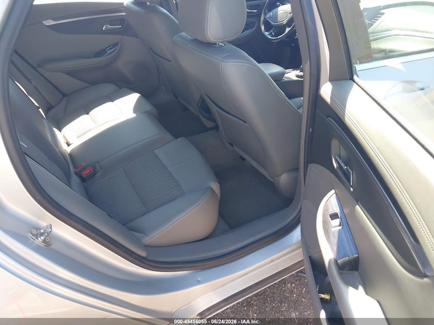 2017 CHEVROLET IMPALA auction photo 8