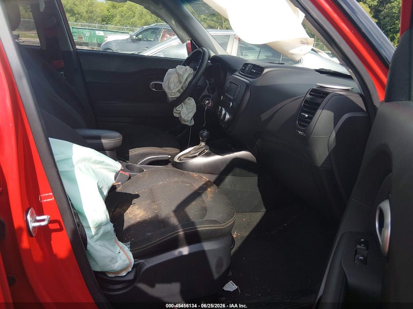 2016 KIA SOUL auction photo 5