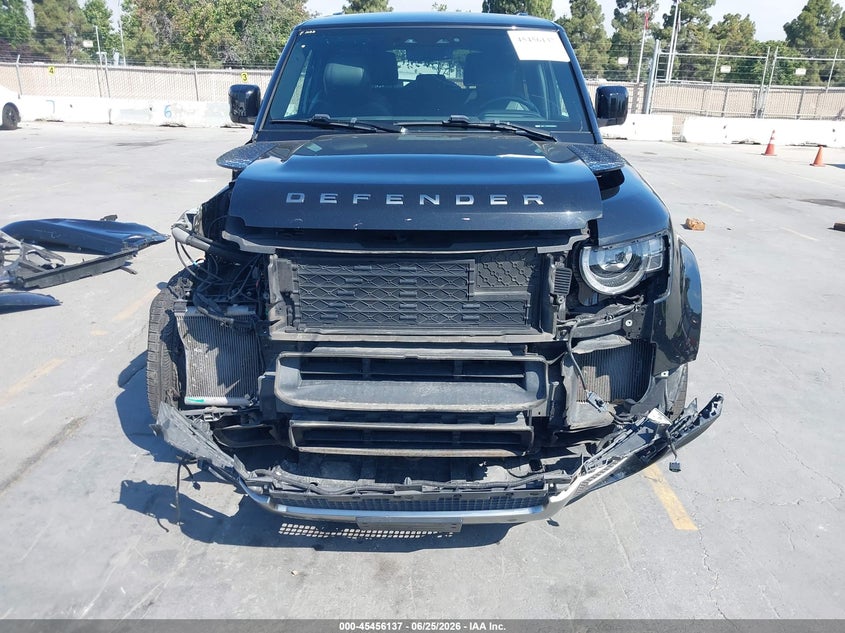 2021 Land Rover Defender 90 X VIN: SALEX6RU8M2052876 Lot: 45456137