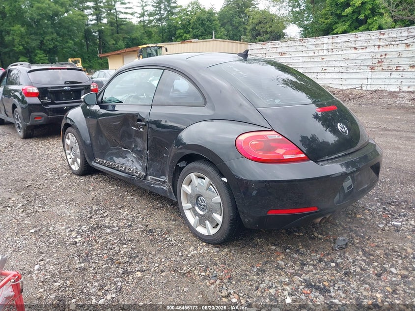 Vin: 3vwjp7at6dm680388, lot: 45954286, volkswagen beetle 2.5l fender edition 20133