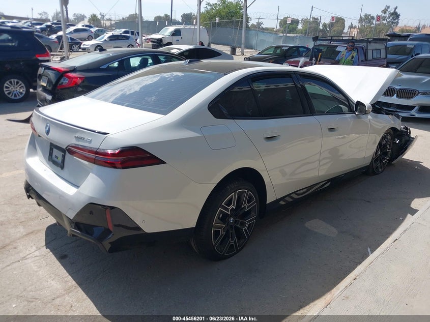 Vin: wby63hg04tcw23712, lot: 45954314, bmw i5 edrive40 20264