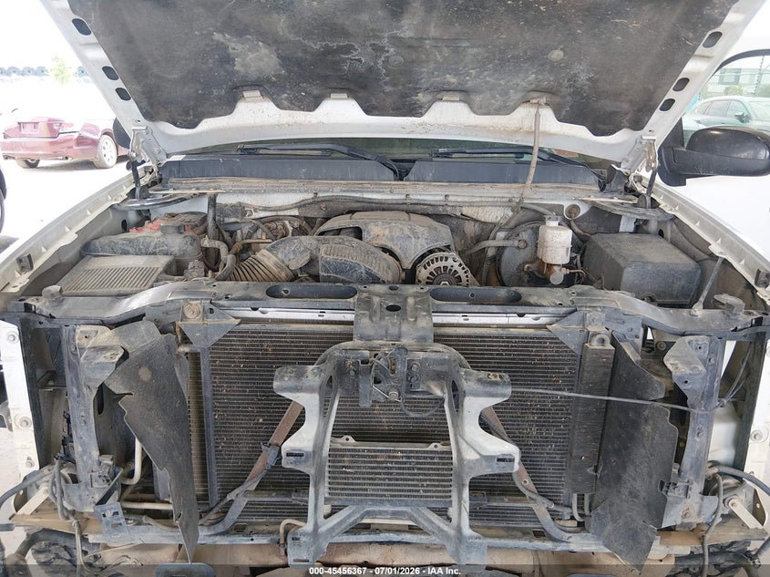 2009 GMC SIERRA TRUCK 6.2L V-8 VVT, 403HP