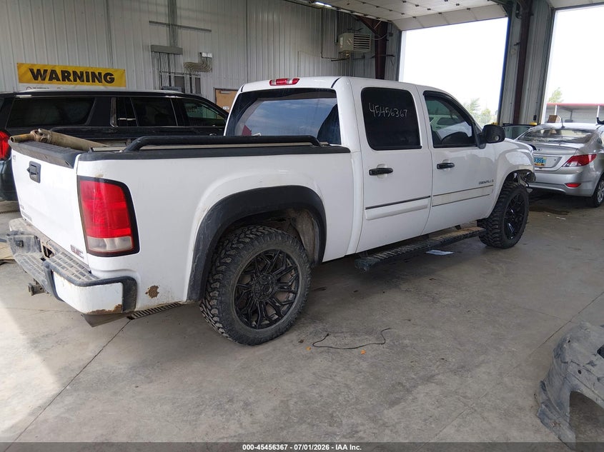 2009 GMC SIERRA TRUCK 6.2L V-8 VVT, 403HP