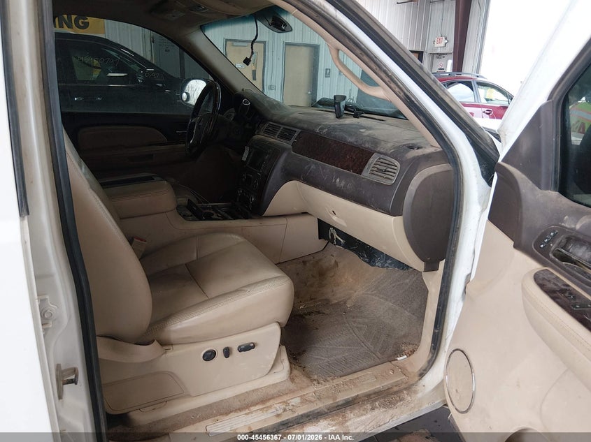 2009 GMC SIERRA TRUCK 6.2L V-8 VVT, 403HP