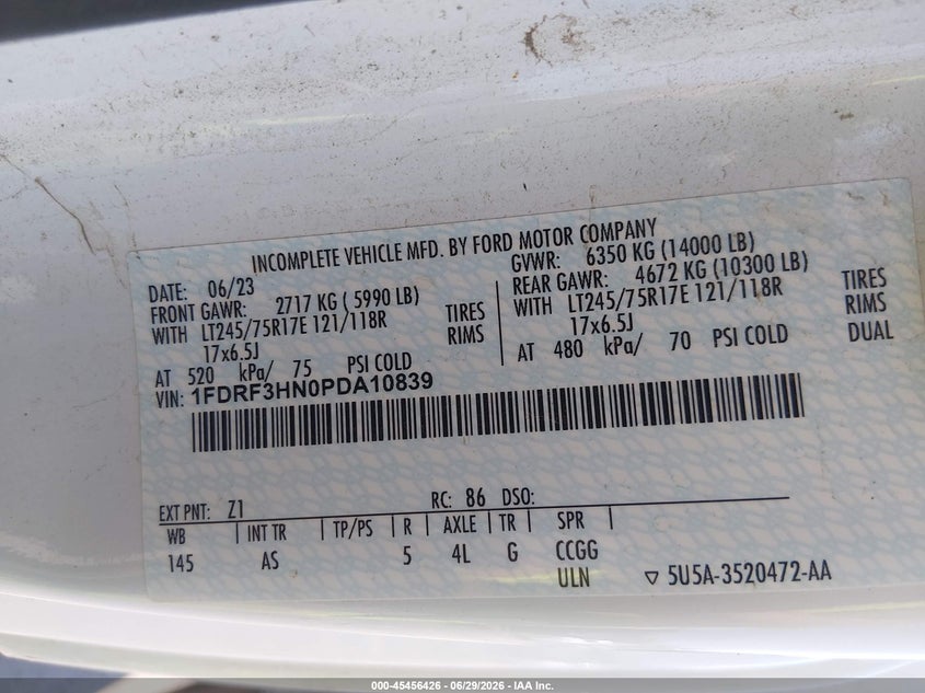 2023 FORD F-350 CHASSIS auction photo 8