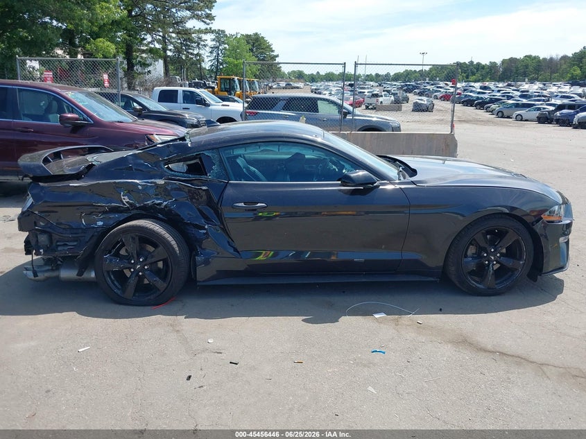 FORD MUSTANG - zdjęcie 14