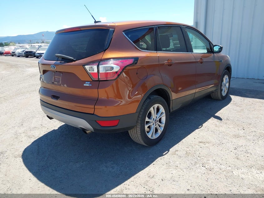 2017 Ford Escape Se VIN: 1FMCU9GD4HUE18608 Lot: 45456500