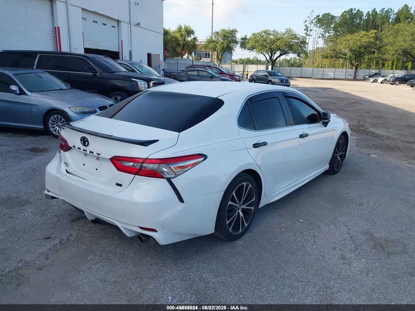 TOYOTA CAMRY 2018 VIN 4T1B11HK3JU505795
