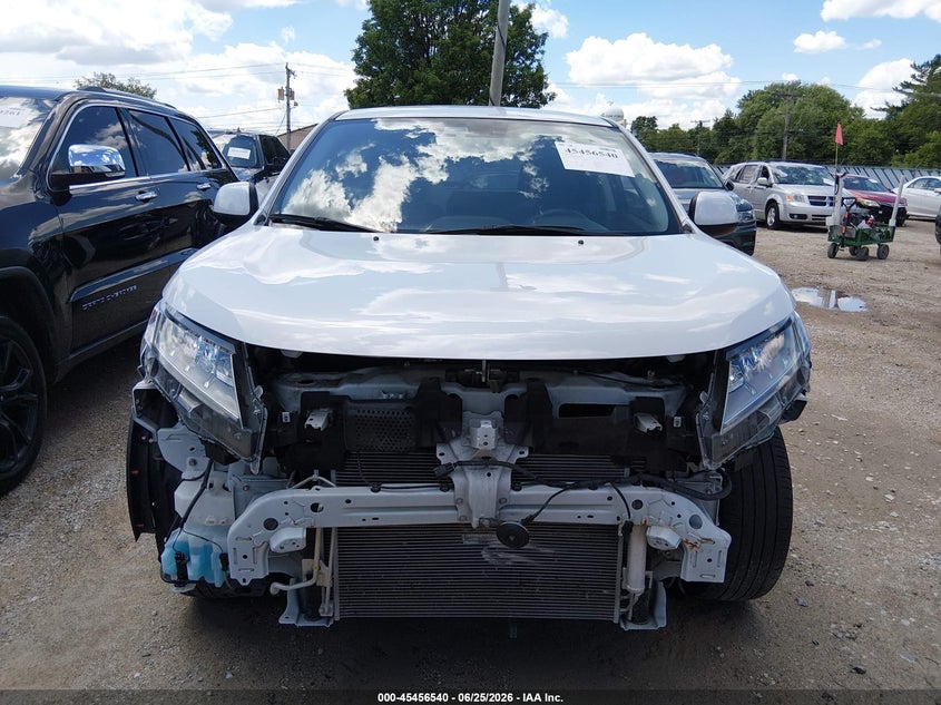 AtlanticExpress - Mitsubishi Outlander Sport