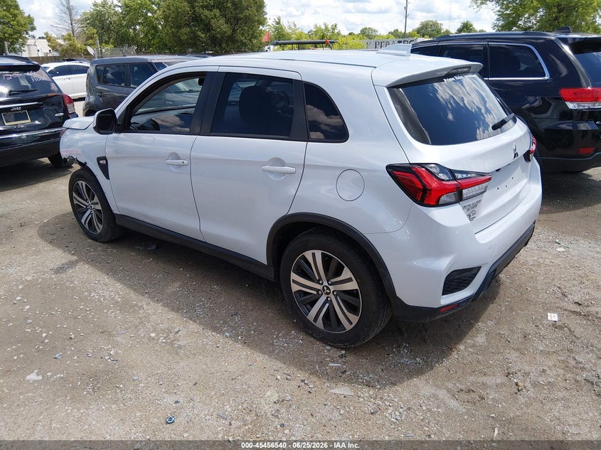 AtlanticExpress - Mitsubishi Outlander Sport