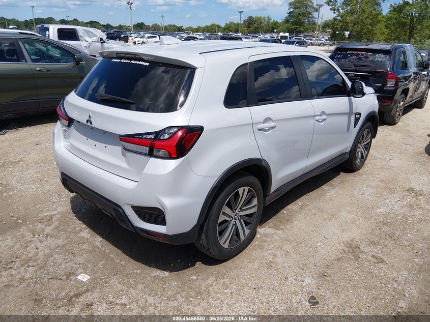 AtlanticExpress - Mitsubishi Outlander Sport