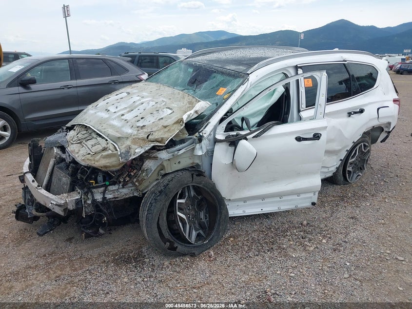 2022 HYUNDAI SANTA FE HYBRID auction photo 2