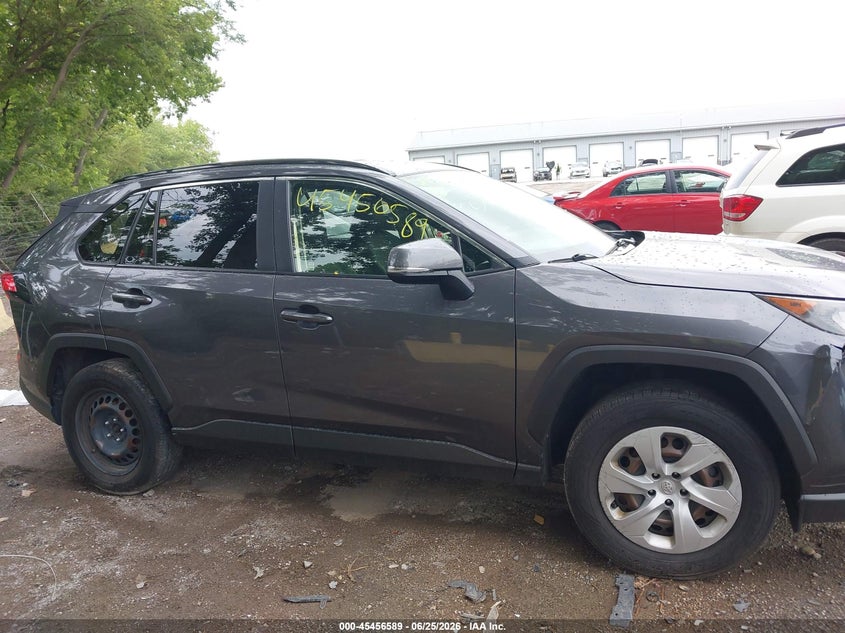 TOYOTA RAV4 - zdjęcie 13