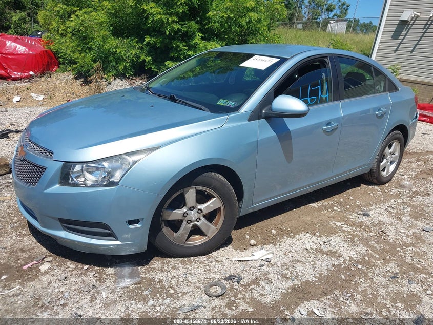 2012 CHEVROLET CRUZE auction photo 2