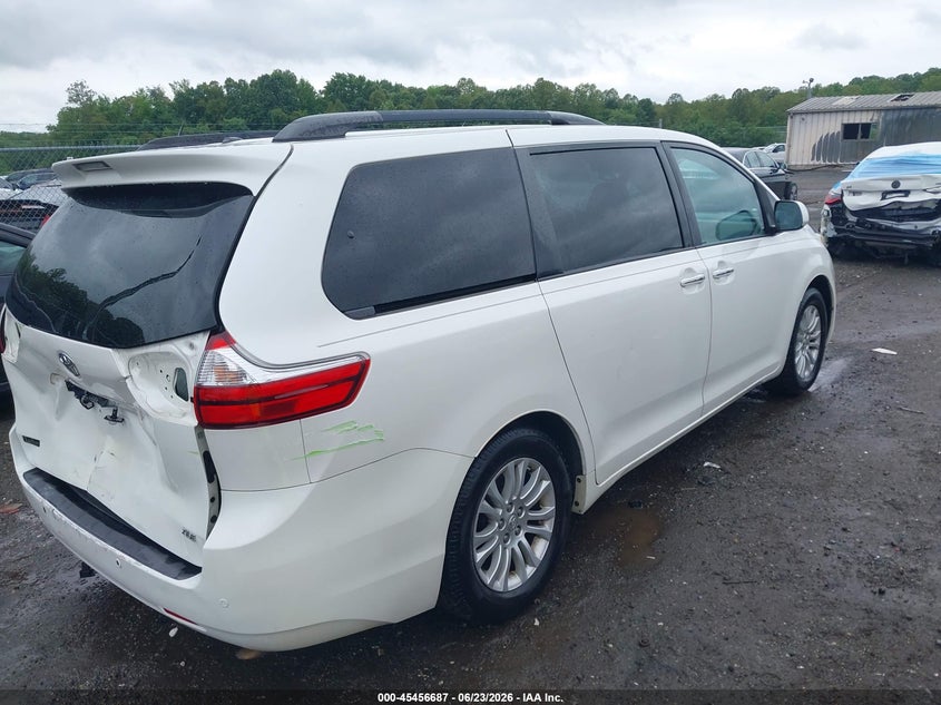 AtlanticExpress - Toyota Sienna