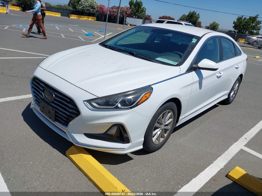 2018 Hyundai Sonata Eco 5NPE24AA9JH682833 photo 1