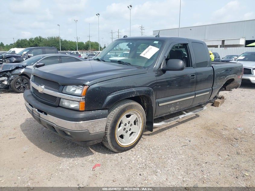 2005 CHEVROLET SILVERADO 1500 auction photo 2