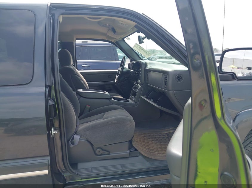 2005 CHEVROLET SILVERADO 1500 auction photo 5
